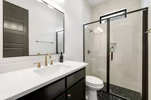 8724 Edgewater Dr, The Colony, TX 75056 - Photo 6