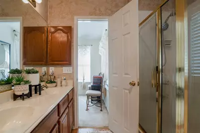 905 Mill Spring Drive, Garland, TX 75040 - Photo 20