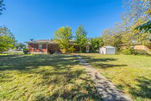 327 S 4th St, Wylie, TX 75098 - Photo 24