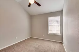 1021 Port Mansfield Dr, Little Elm, TX 75068 - Photo 10