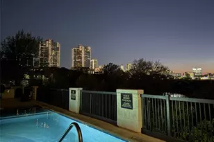 501 Samuels Ave, Fort Worth, TX 76102 - Photo 2