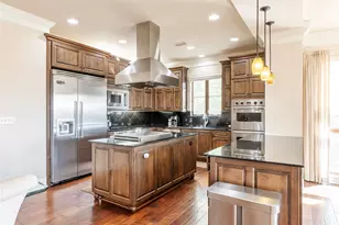 501 Samuels Ave, Fort Worth, TX 76102 - Photo 10