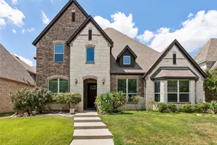 1304 Damsel Caitlyn Dr, Lewisville, TX 75056 - Photo 4