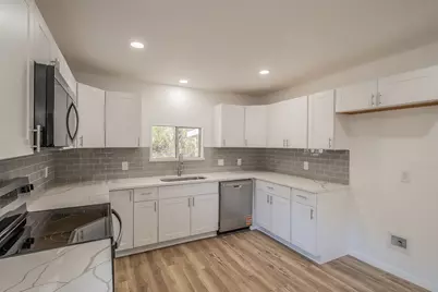 4821 Jerri Lane, Haltom City, TX 76117 - Photo 12