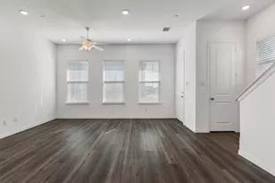 2241 Adena Spgs Dr, Allen, TX 75013 - Photo 4