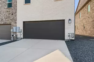 2241 Adena Spgs Dr, Allen, TX 75013 - Photo 24