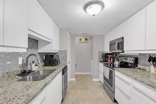7670 Kings Ridge Rd, Frisco, TX 75035 - Photo 8