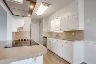 6217 Sunnybrook Dr, Watauga, TX 76148 - Photo 16