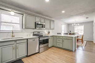 137 Merritt St, Fort Worth, TX 76114 - Photo 6