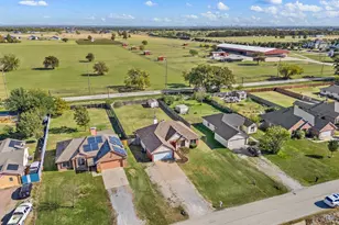 305 Maverick Trail, Oak Point, TX 75068 - Photo 4