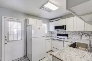 613 Carriagehouse Ln, Garland, TX 75040 - Photo 8