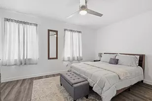 9829 Park Ln Ct, Dallas, TX 75220 - Photo 20