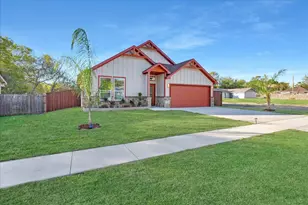 8321 Raymond Ave, White Settlement, TX 76108 - Photo 6
