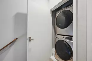 2280 N Fitzhugh Ave, Dallas, TX 75204 - Photo 16