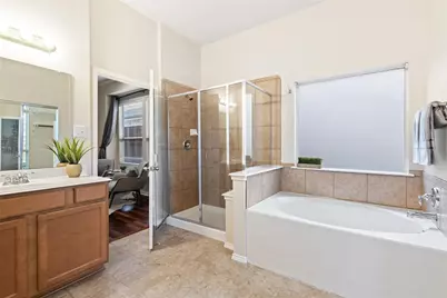 9750 Grassland Drive, Frisco, TX 75035 - Photo 16