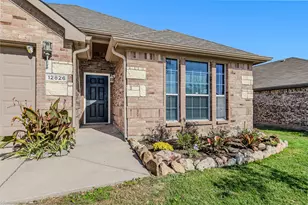 12826 Carpenter Ln, Rhome, TX 76078 - Photo 2