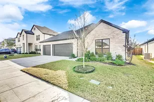 260 Lakeside Dr, Lavon, TX 75166 - Photo 2