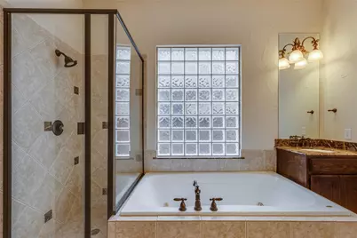 4008 E Hill Drive, Irving, TX 75038 - Photo 22