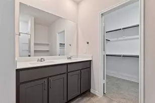 8129 Trudy Ln, Fort Worth, TX 76120 - Photo 16