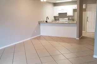 808-810 Red Bud Dr, DeSoto, TX 75115 - Photo 4