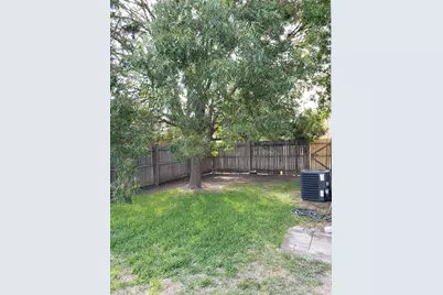 808-810 Red Bud Drive, DeSoto, TX 75115 - Photo 6
