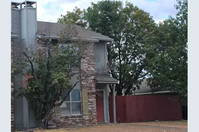 808-810 Red Bud Drive, DeSoto, TX 75115 - Photo 2