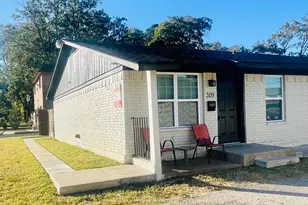 313 E Mitchell St, Arlington, TX 76010 - Photo 1