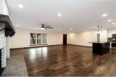 1201 NW 6th Avenue, Mineral Wells, TX 76067 - Photo 12