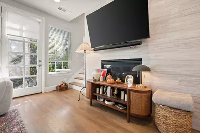 1900 Caddo Street #4, Dallas, TX 75204 - Photo 18