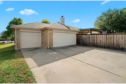 2401 Creekdale Drive, Denton, TX 76210 - Photo 2