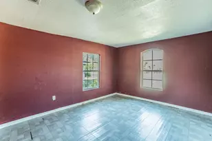 3110 Canada Dr, Dallas, TX 75212 - Photo 14