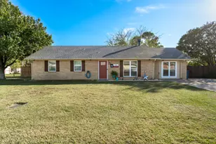 509 Cortes St, Krugerville, TX 76227 - Photo 2