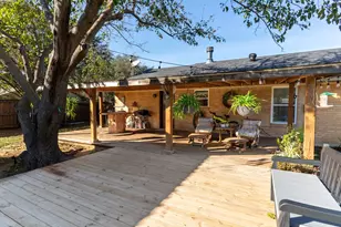 509 Cortes St, Krugerville, TX 76227 - Photo 4