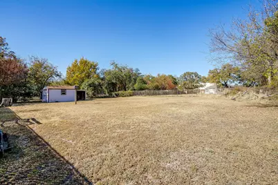 1041 W Vanderbilt Street, Stephenville, TX 76401 - Photo 12