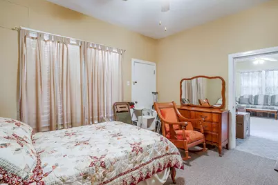 1041 W Vanderbilt Street, Stephenville, TX 76401 - Photo 36