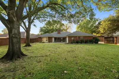 4605 Brentgate Court, Arlington, TX 76017 - Photo 4