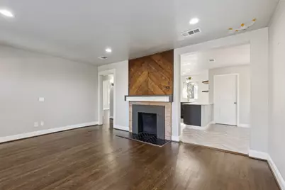 322 Beckleywood Boulevard, Dallas, TX 75224 - Photo 4