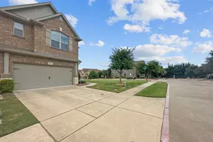 379 Jacob Ln, Fairview, TX 75069 - Photo 2