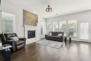 716 Nathanael Greene Ct, Aubrey, TX 76227 - Photo 6