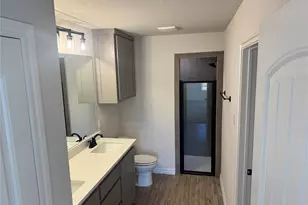 1004 Morgan Ct, Springtown, TX 76082 - Photo 6