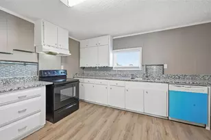 13485 Liberty School Rd, Azle, TX 76020 - Photo 4