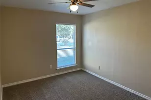 14212 Cedar Post Dr, Fort Worth, TX 76052 - Photo 16