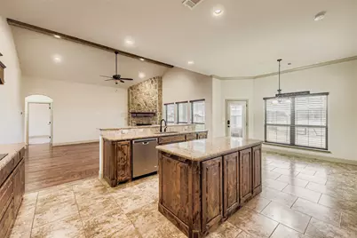 117 Deer Grove Trail, Azle, TX 76020 - Photo 10