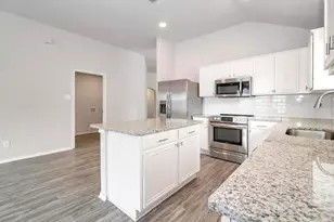 5528 Ridge View Dr, Watauga, TX 76137 - Photo 8