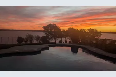 6118 Lincolnshire Court, Rowlett, TX 75087 - Photo 2