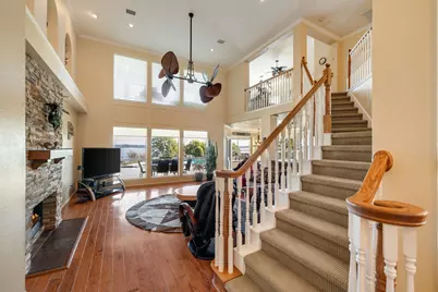 6118 Lincolnshire Court, Rowlett, TX 75087 - Photo 4