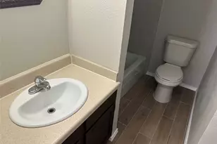 3031 Medina St, Irving, TX 75061 - Photo 6