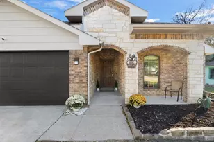 1318 Exeter Ave, Dallas, TX 75216 - Photo 2