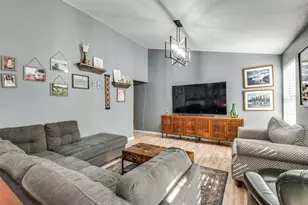 2708 Bridge Lake Dr, Irving, TX 75060 - Photo 8