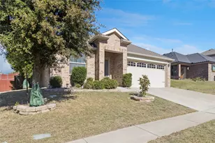 410 Paddock Ln, Celina, TX 75009 - Photo 2